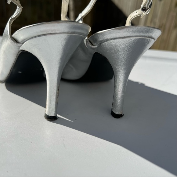 STUART Weitzman peep toe sling back silver high heels Sz 9.5 M - Picture 9 of 13